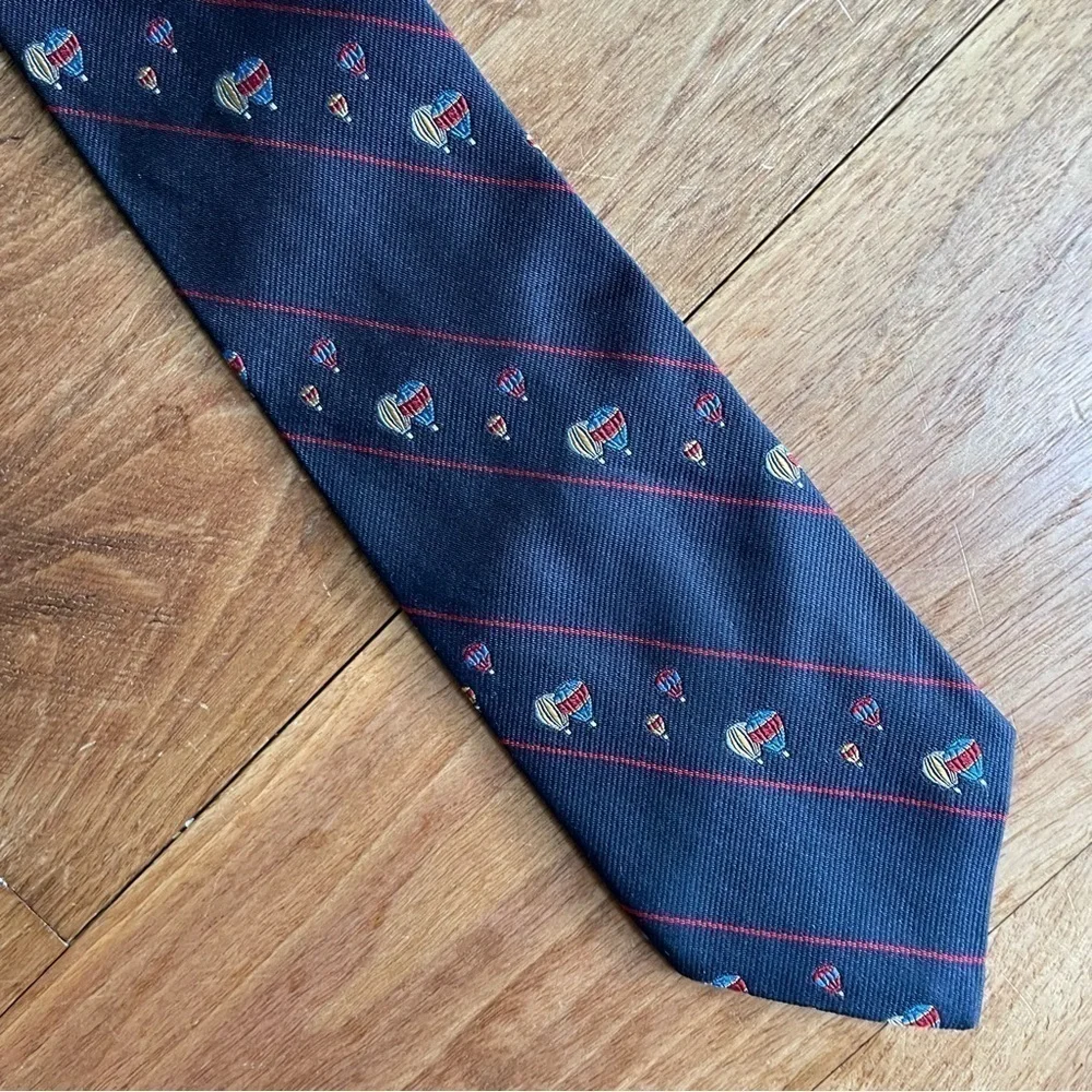 Vintage H. P. Scott Hot Air Balloon Novelty Silk Men’s Tie